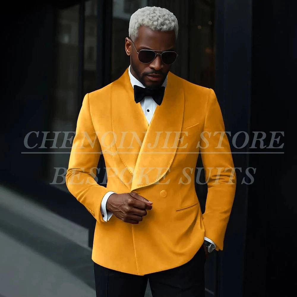 Nehwei enterprise luxury men's velvet double-breasted suit with shawl lapel, slim fit jacket and pants for prom or party.