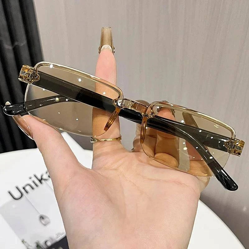 Nehwei enterprise smart zoom reading glasses with adjustable focus, lightweight design, anti-blue light lenses for men and women.