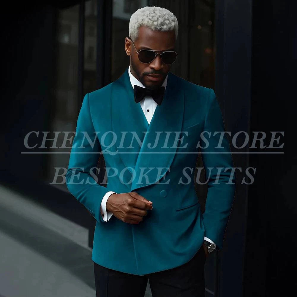 Nehwei enterprise luxury men's velvet double-breasted suit with shawl lapel, slim fit jacket and matching pants, ideal for prom and parties.