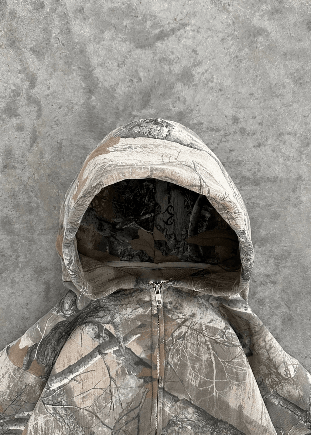 Nehwei enterprise urban camo retro hoodie featuring a stylish camouflage pattern and comfortable fit for casual wear.