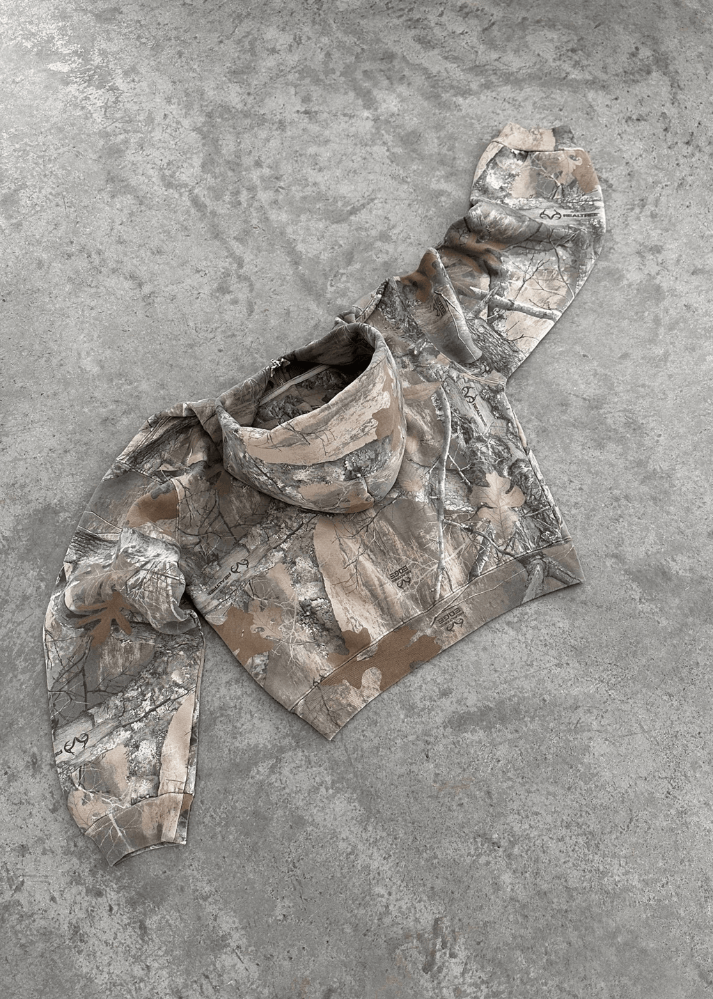 Urban camo retro hoodie by Nehwei Enterprise, featuring a stylish camouflage pattern and classic hoodie design.